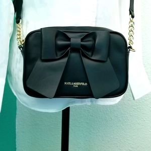 KARL LAGERFELD - Giant cute bow!